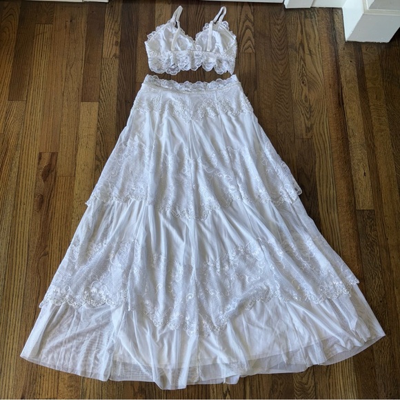 Valisere Women’s Elegant Set Embroidery White Size M - Picture 10 of 16